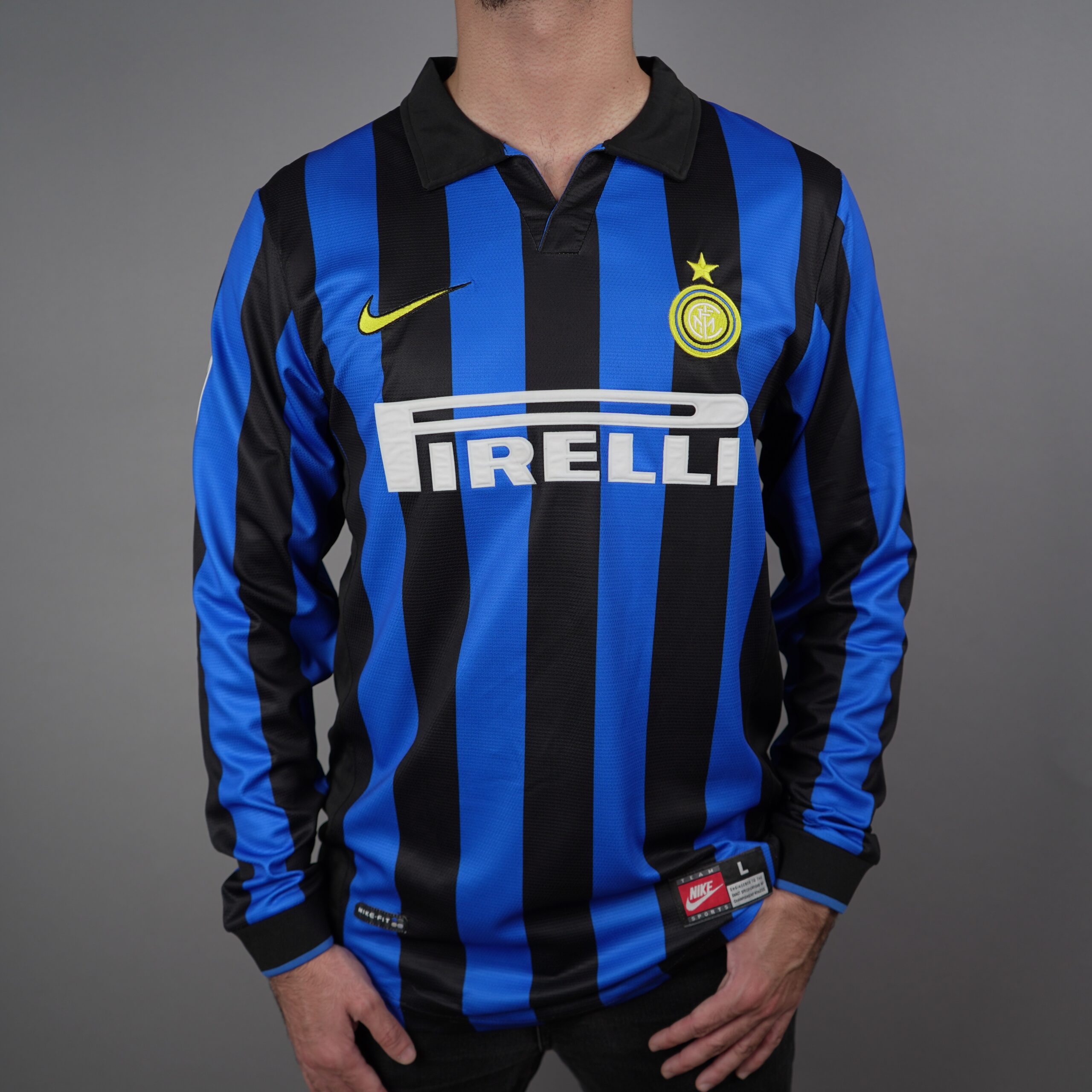 Inter Milan Home with Ronaldo print long sleeve jersey 1998/1999  Matador Design