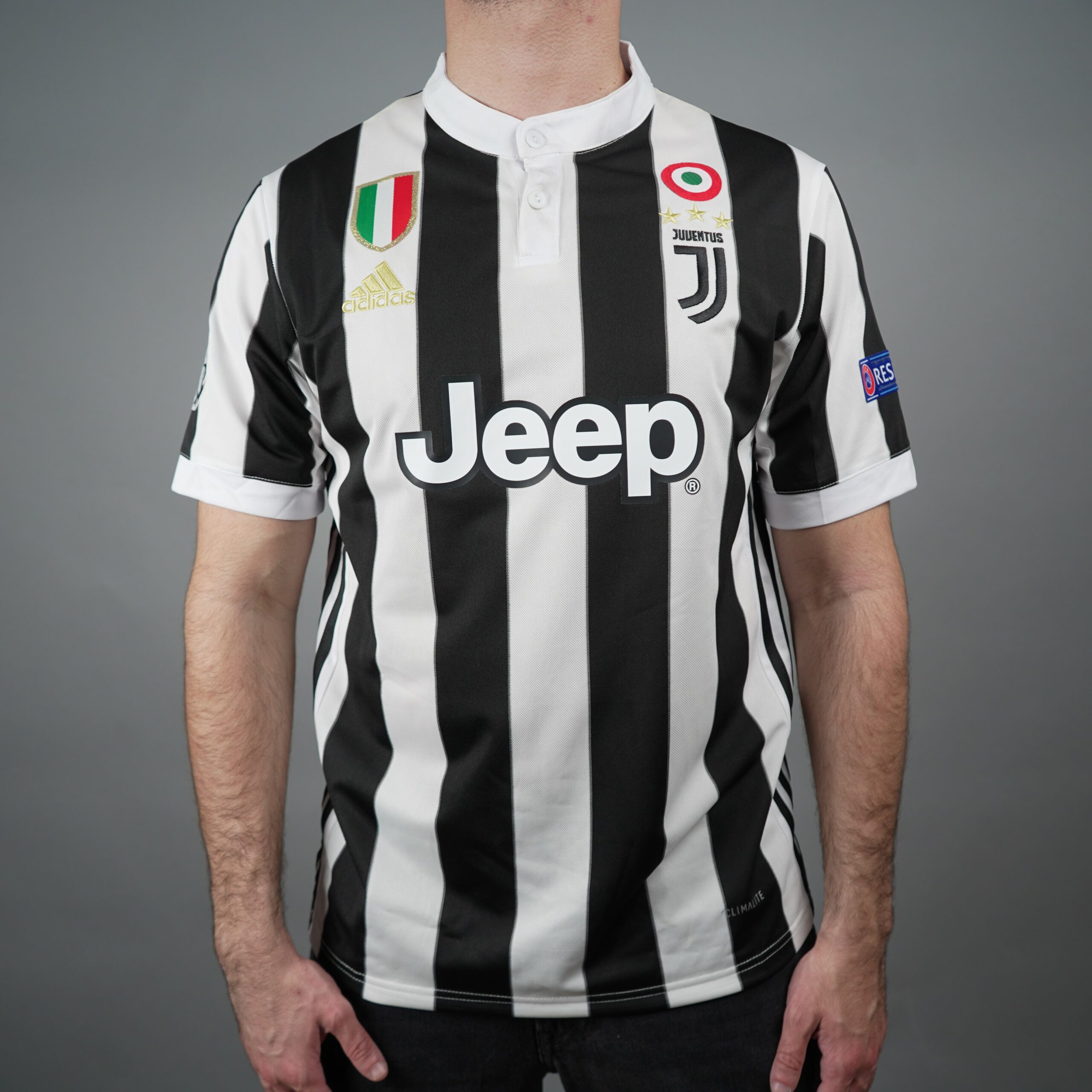 Juventus home jersey 2017/2018 Matador Design